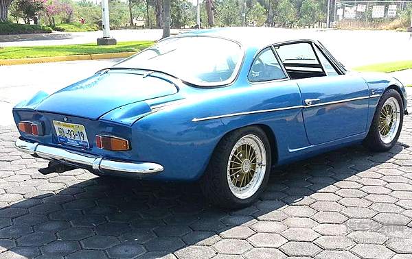 Alpine A110