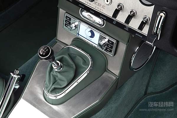 致敬E-Type诞生60周年 捷豹打造E-Type 限量版车型