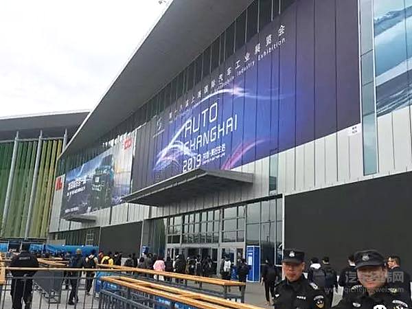 2019上海国际车展里有哪些车不舍得让女人哭？