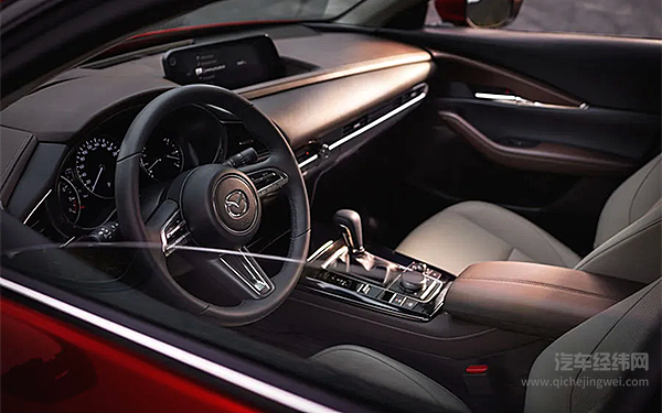 马自达CX-30上市 跑旅SUV定位能否符合“后浪”的品味？