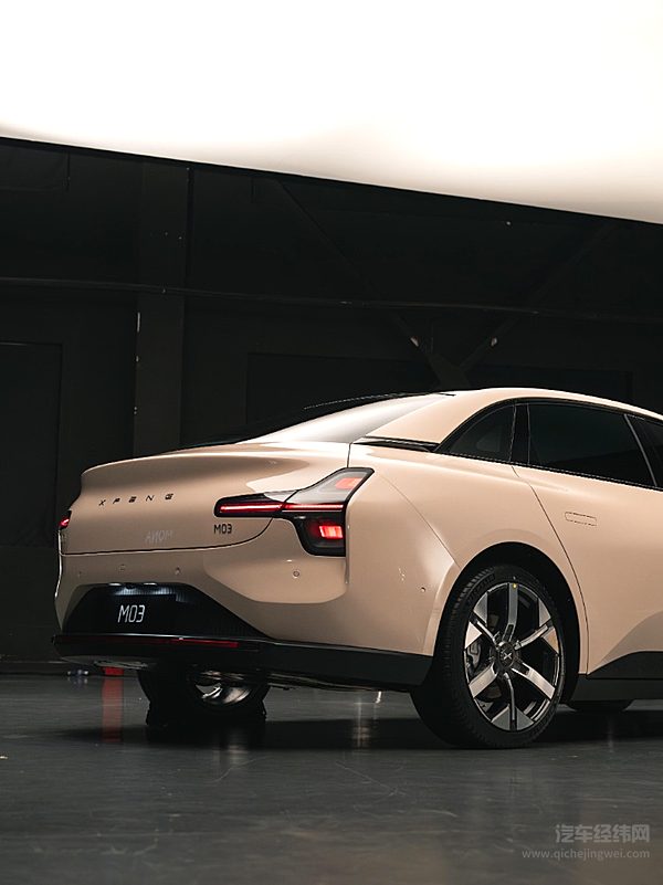 小鹏MONA M03发布 它是廉价版小鹏吗？