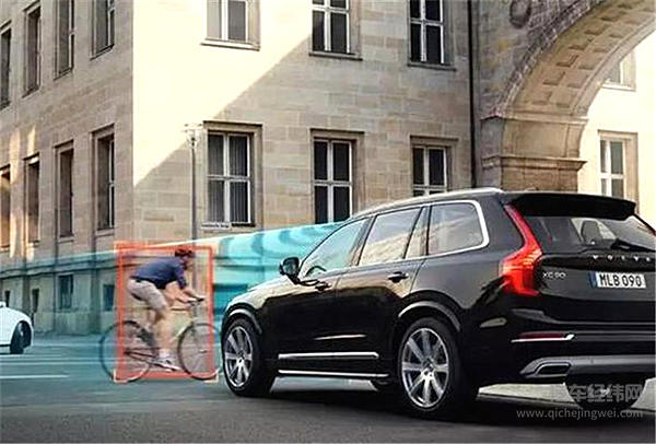 Uber无人驾驶汽车撞人致死 这个“锅”该谁来背？