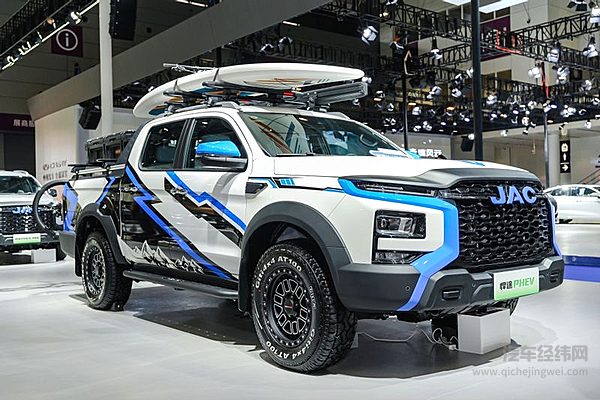 一车双舵，剑指全球！悍途PHEV全球车亮相粤港澳大湾区车展