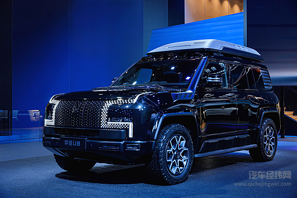 仰望U8、U9、U7全车系亮相粤港澳车展 U8智能化体验成全场焦点