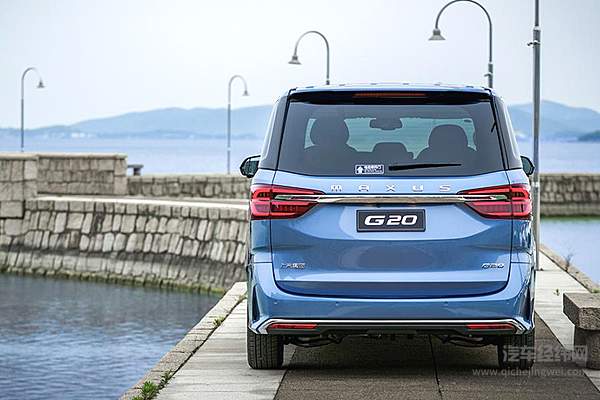 大空间高配置 上汽大通打造陆地上的豪华套间