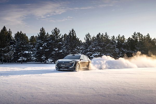 阿维塔07 Pro+上市与理想L6相比谁更强？