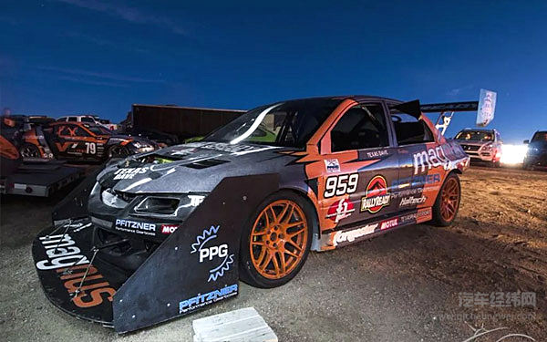 把尾翼装在车头？这是什么骚操作