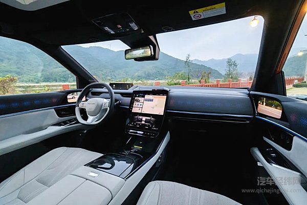 “有种电动很本田” 东风本田 S7 满电出发