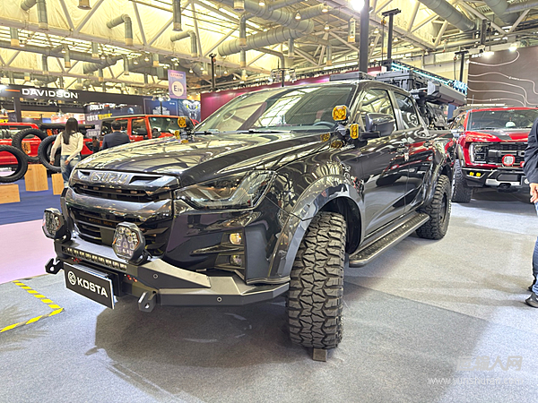 實(shí)力即排面！全新D-MAX3.0T改裝車閃耀2026GTShow