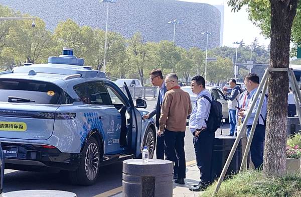 东风旗下东风悦享科技参与现场签约 全力协助推进苏州智能网联发展