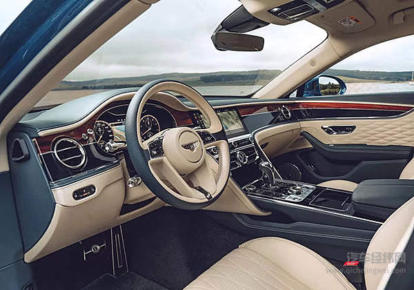 宾利新款百公里加速3.8S演绎“飞驰人生”！