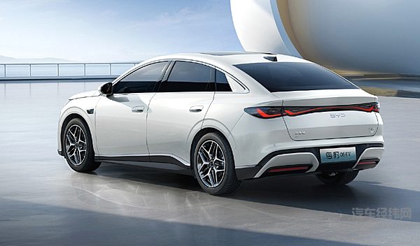 10万级里的高性价比选项 海豹06 EV和银河L6谁更强？