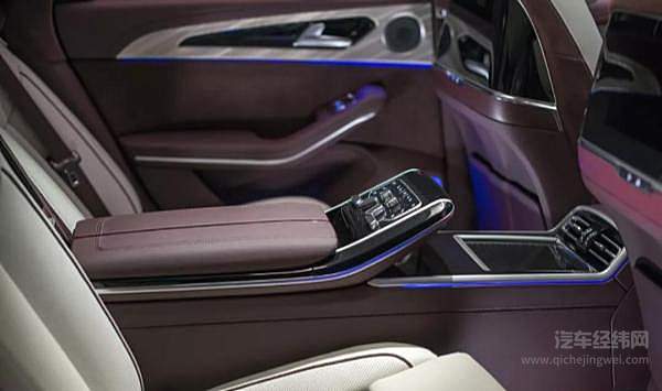 新红旗帝都燃情 H9树立当代中国C+级车全新标杆！