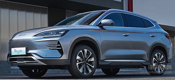 同等价位下 极狐阿尔法T5能否挑战宋PLUS EV？