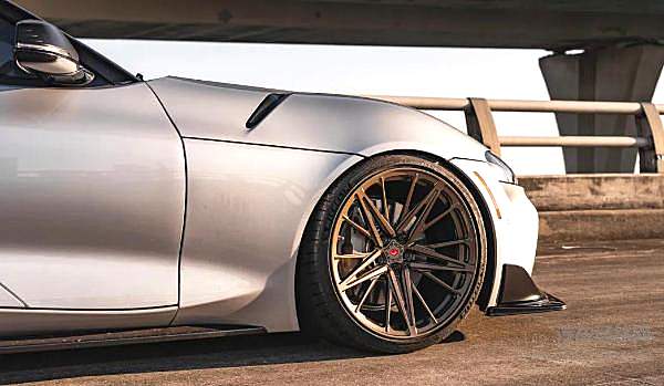 丰田A90 Supra国内正式上市 一位女车主眼中应有的模样