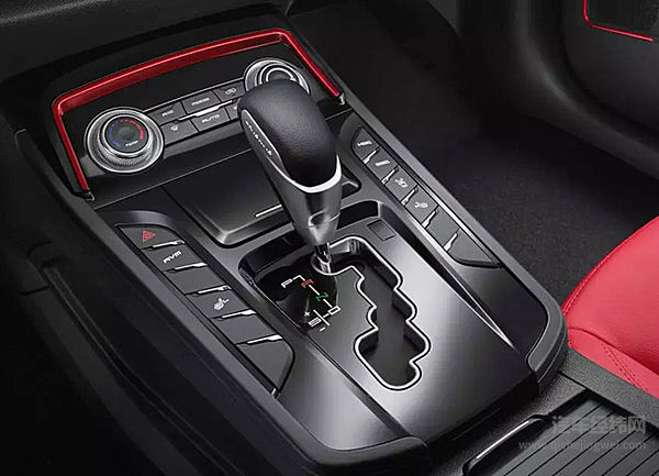 全新陆风逍遥新年首发 亲民价格打造个性化潮牌