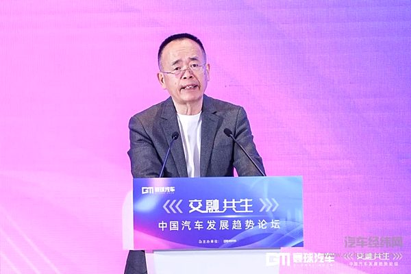 寰球汽车集团董事长兼CEO吴迎秋