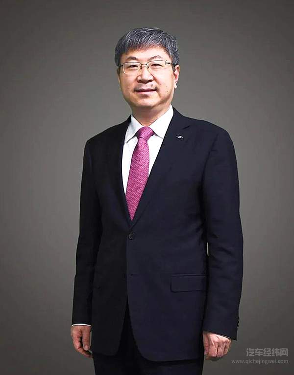 全国人大代表，奇瑞汽车股份有限公司党委书记、董事长 尹同跃