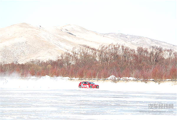 等不来北京的雪 福克斯跑去牙克石撒欢儿了！