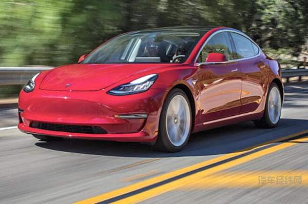 特斯拉“中国制造” 长续航后驱版33.905万元起售null