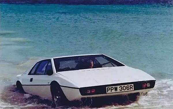 电影里的那些上天入地的概念车，你都认识吗？