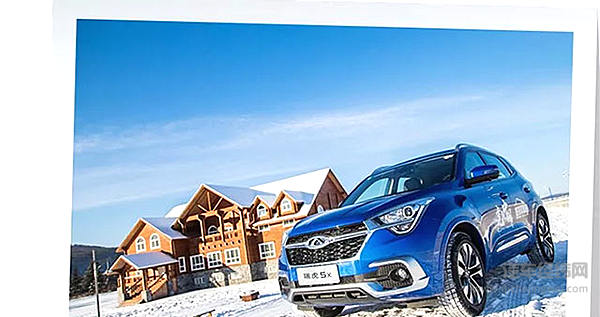 要是不穿两层军大衣，不信你敢来这里耍！