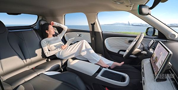 东风汽车刚刚上市的东风纳米01出发 有新“任务”