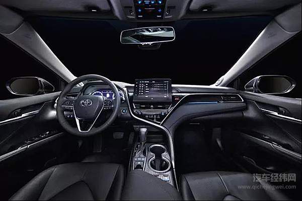 售价17.98万元起 全新凯美瑞正式上市