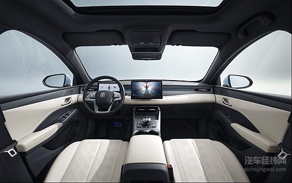 高阶智驾“启蒙车” 第二代秦PLUS智驾版上市7.98万-12.98万元