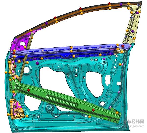 有框车门拆除内护板和外覆盖钣金的结构图