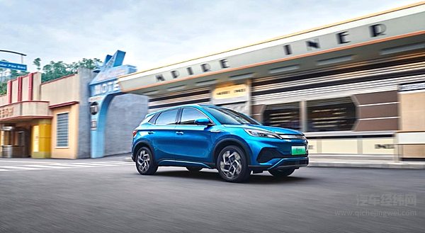 车身更小价格更低 吉利银河E5能否撼动元PLUS的地位？