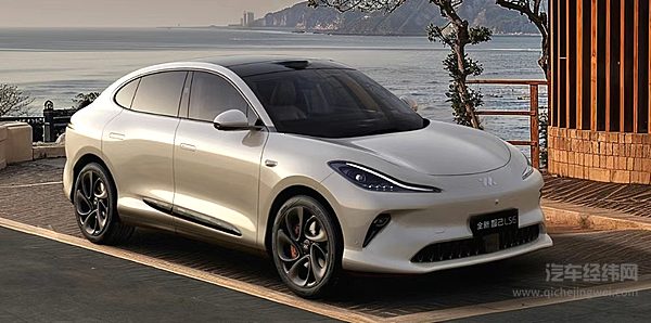 纯电SUV对决 星纪元ET与智己LS6谁更适合家庭用户？