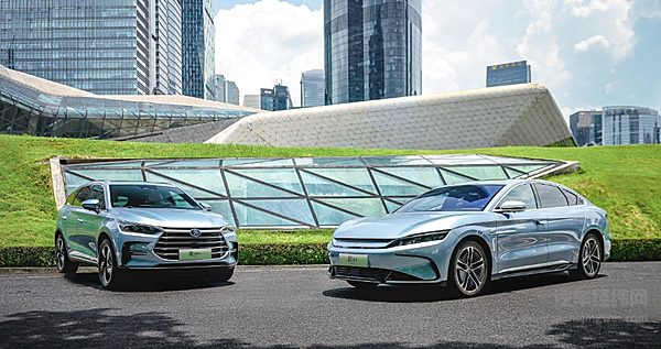 骁龙8295 AI算力提高10倍 谁能撼动高通的地位？