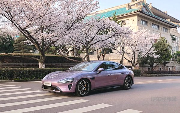 21.59万元起售的小米SU7上市 想要盖过银河E8并不容易？