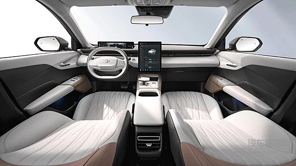 10万就能买高配 五菱星光和启源A05谁能打动你？