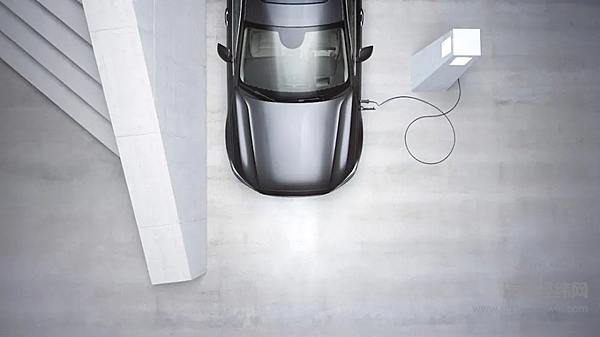 豪华中大型轿车二选一 沃尔沃S90和红旗H9谁更胜一筹