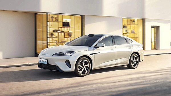 新能源B级车二选一 深蓝L07升级明显能否挑战海豹07？