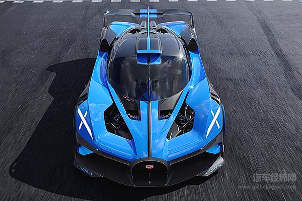 加倍的汽缸 布加迪Bolide带来加倍的快乐！