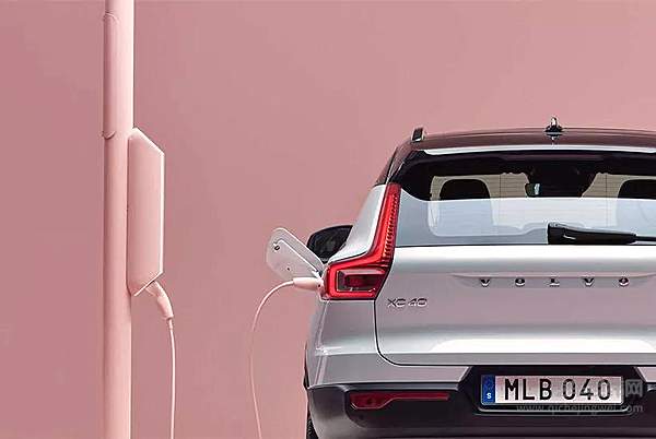 新能源斗地主 家家手里都有“炸”