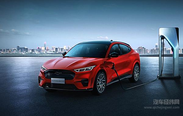 传统厂商的反击 福特Mustang Mach-E能否挑战特斯拉Model Y？