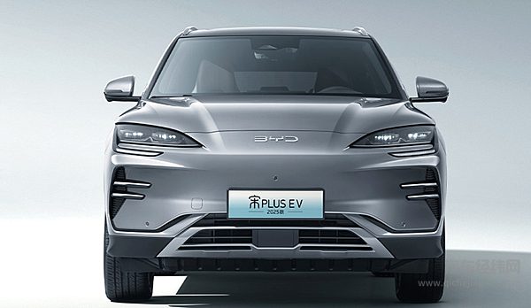 同等价位下 极狐阿尔法T5能否挑战宋PLUS EV？