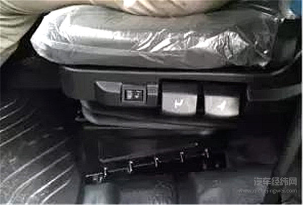 解放J6北方版会“撩汉”  三大绝招让寒冬运输路不再难熬