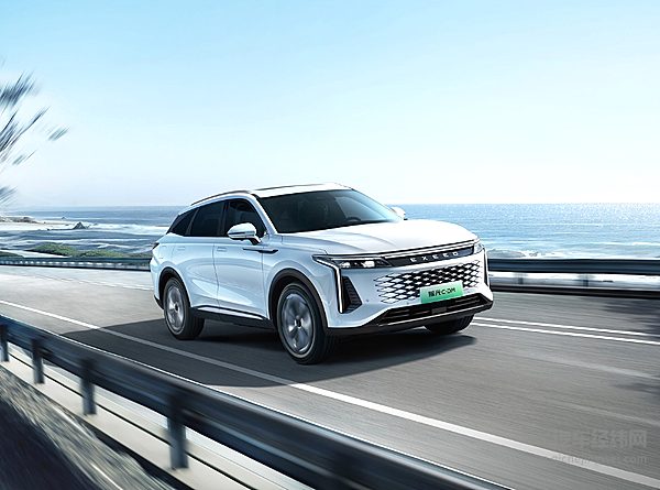 国产新能源SUV二选一 星途瑶光C-DM领先星越L智擎一代？