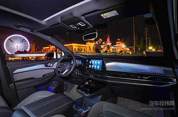 一汽-大众首款大型SUV揽境古都西安震撼上市 售价29.99-39.99万