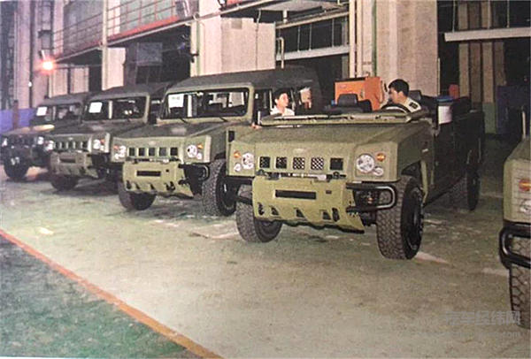 穿越回40年前，让我们聊点“北京吉普”的小故事