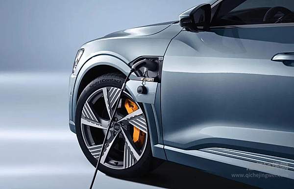 奥迪e-tron & 奥迪e-tron Sportback满电上市 开启豪华电动新纪元