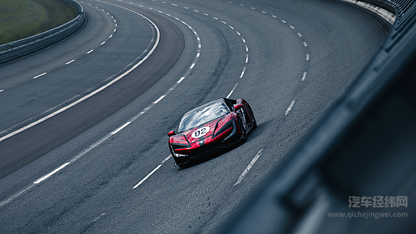 赛道破局技术领航 中国新能源汽车即将开始竞速时代