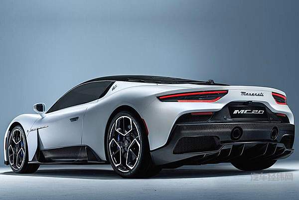  跑车皇后携“海神”归来 玛莎拉蒂MC20重启超跑梦！