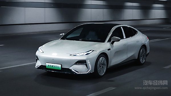 颜值较高性能不错 吉利银河E8该如何定价？