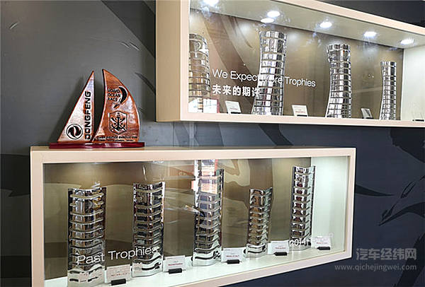 东风队摘得2017-2018沃尔沃环球帆船赛桂冠 东风汽车目标2020年海外出口15万